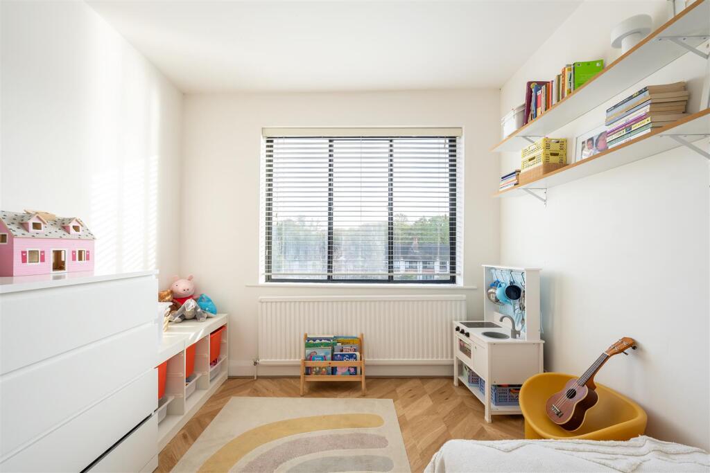 Second-Bedroom-2.jpg