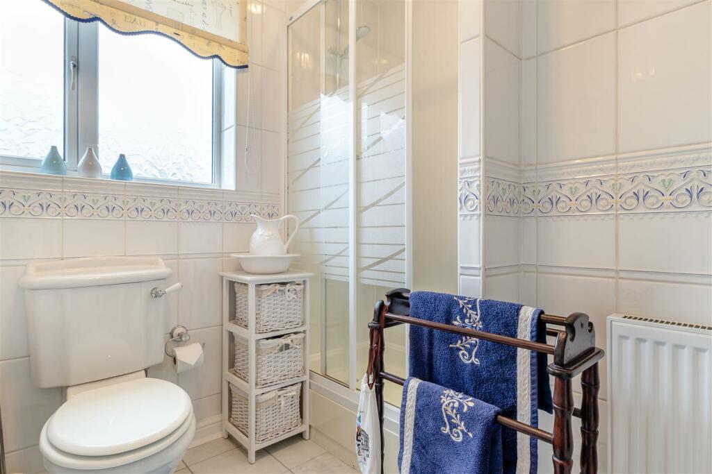 8625359-interior12.jpg