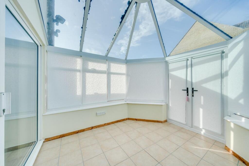 6 - conservatory.jpg