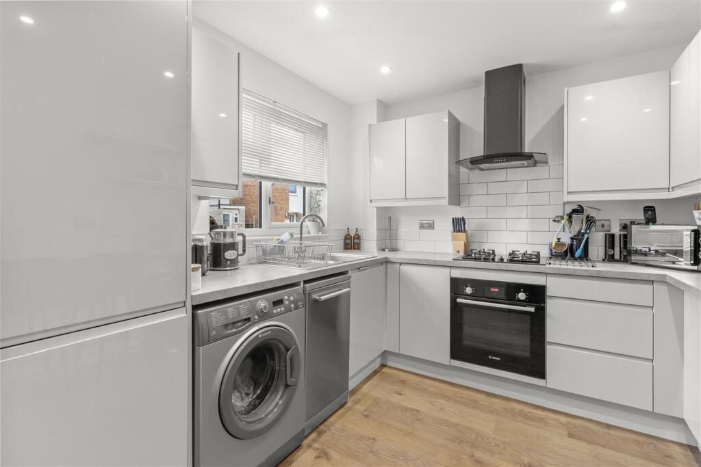 kitchen #3.jpg