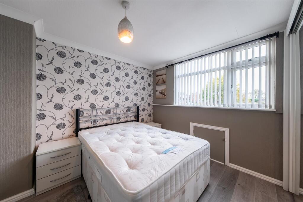 252 Swanlow Road-016.jpg