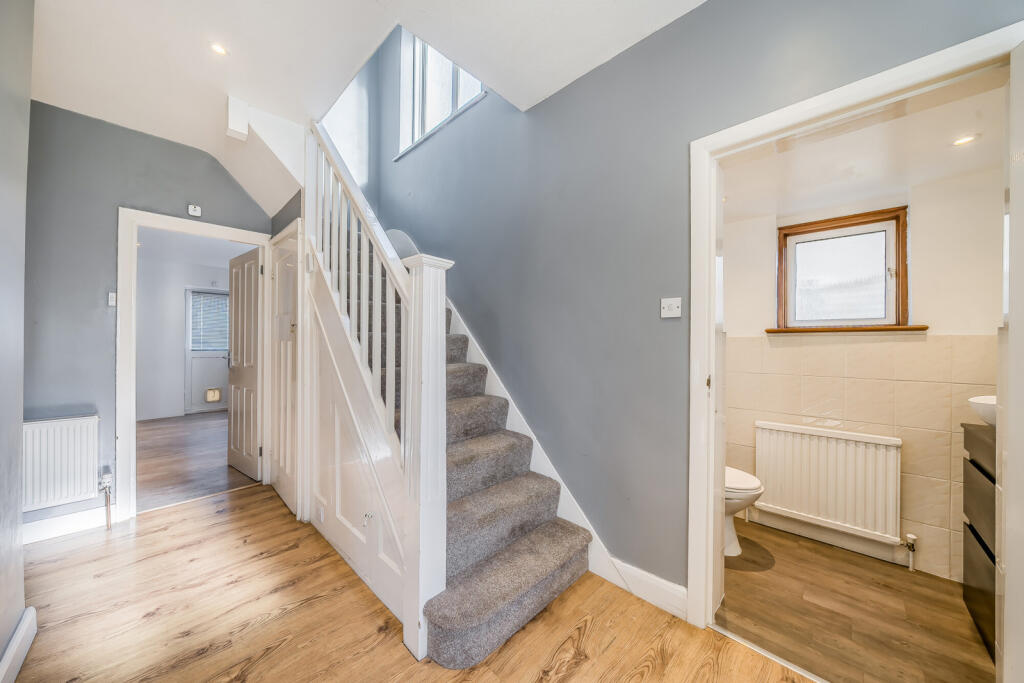 1364760-17-68e4de...