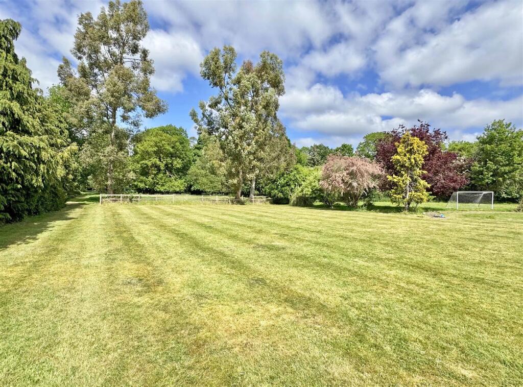 Gardens.jpg