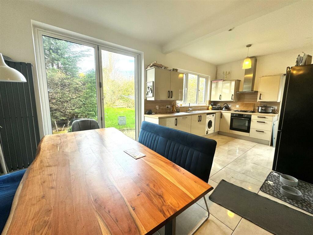 Open Plan Kitchen.jpg