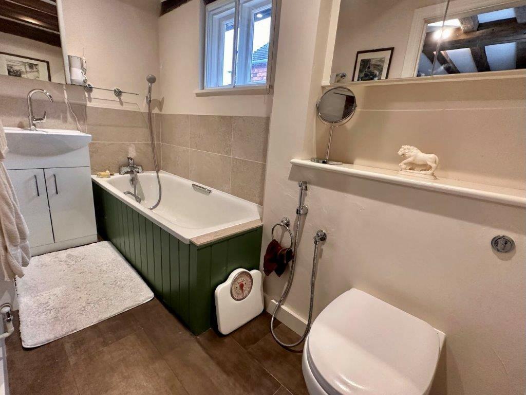 Ensuite bathroom
