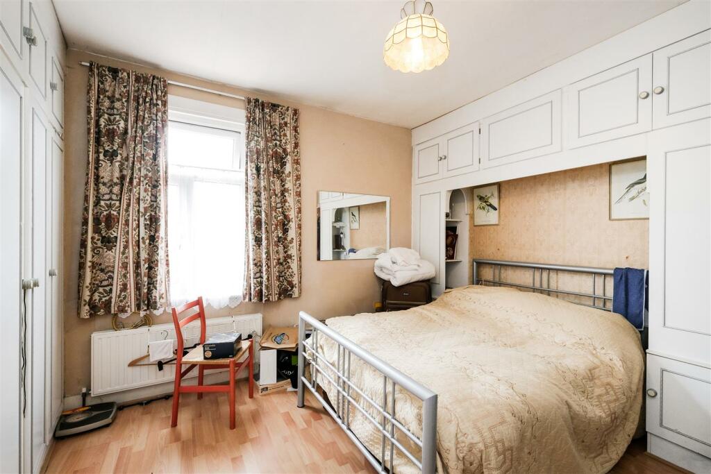 5 Kenilworth Avenue-12.jpg