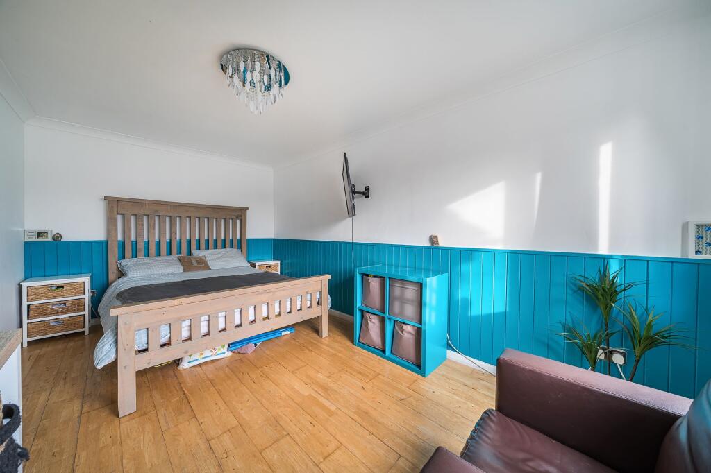 Bedroom / Reception Room