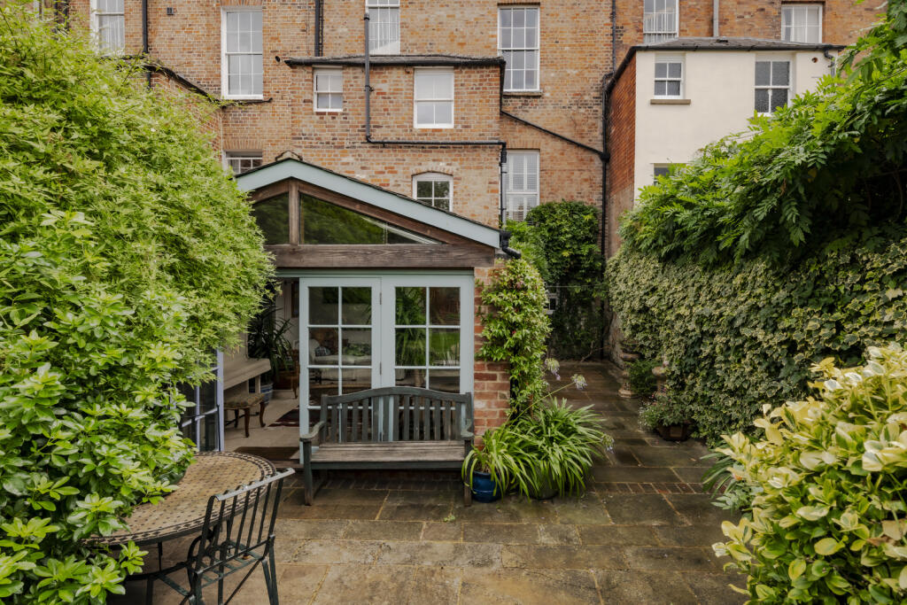 308696 - BShr-49.jpg