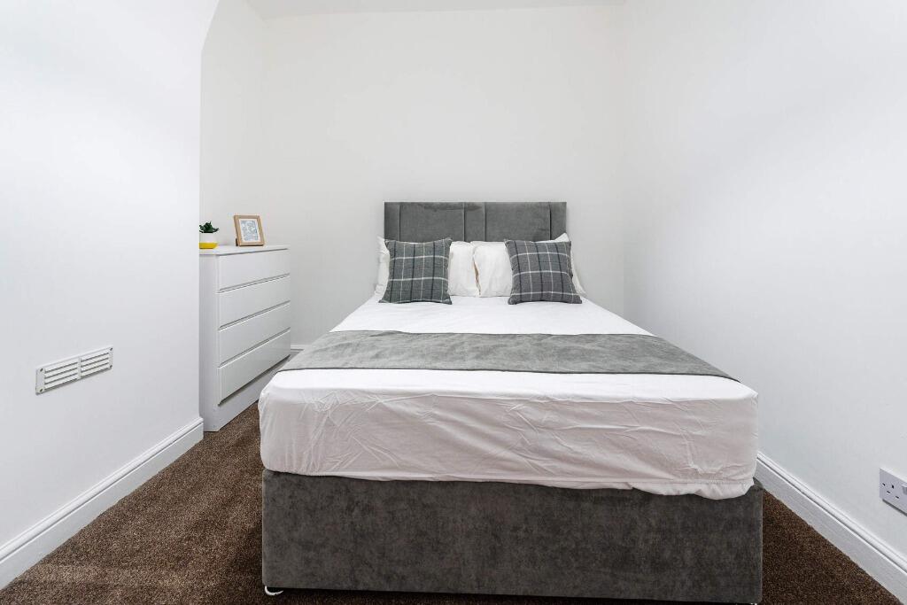 12_16686976538420.jp