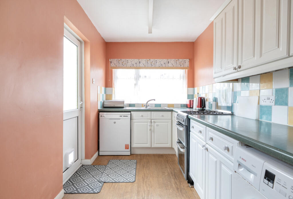 1307030-12-684983...