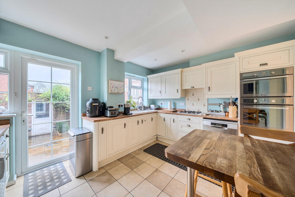 1383988-16-692455...