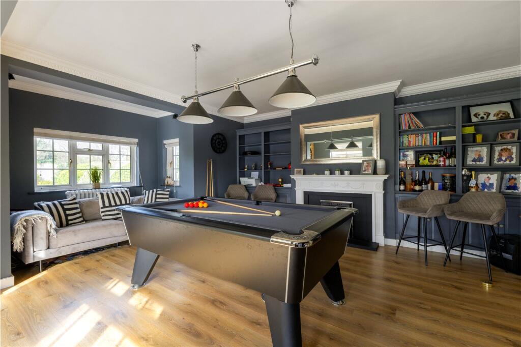 Snug/ Games Room