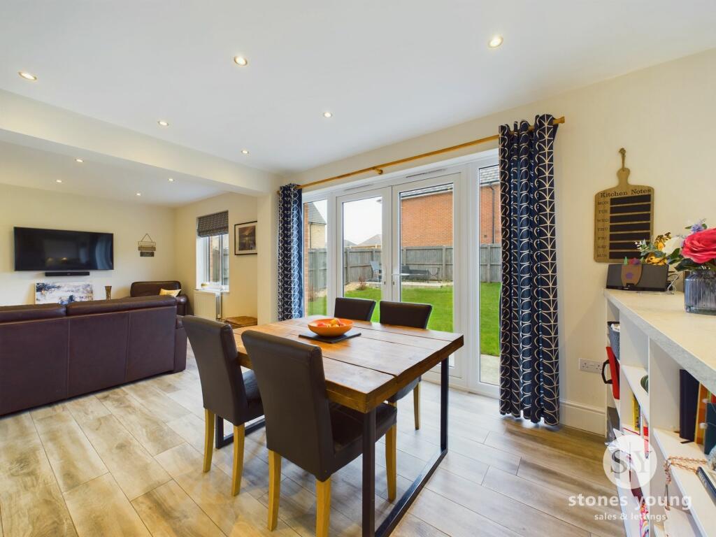 Open Plan Living Dining Kitchen