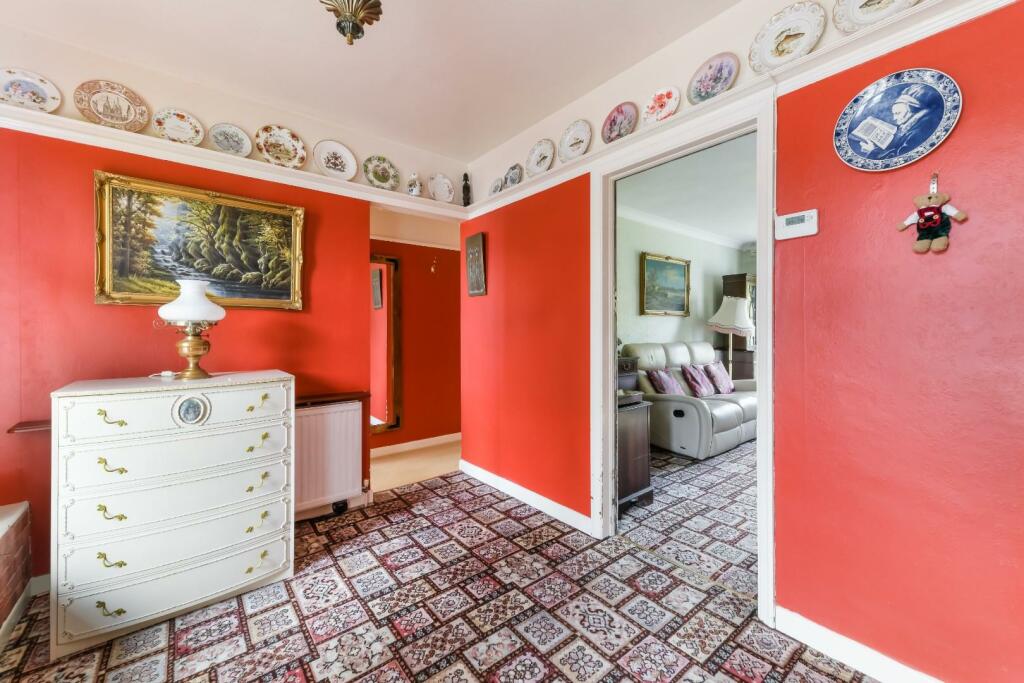 FRANCIS CLOSE, 165- (10).jpg