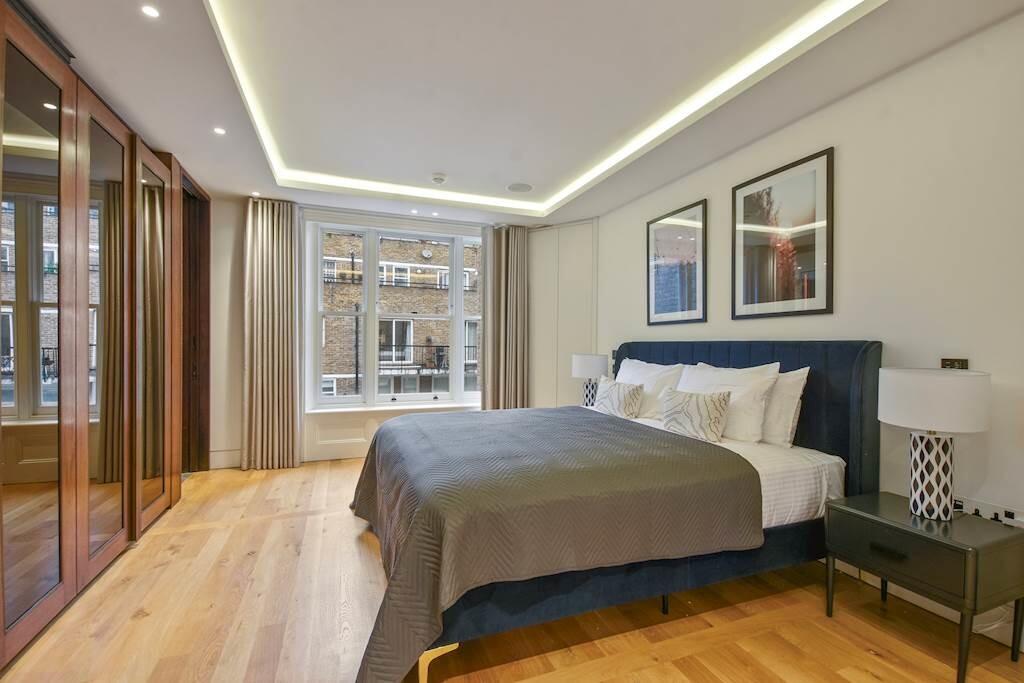 04-981dGCSCL - 5 ...