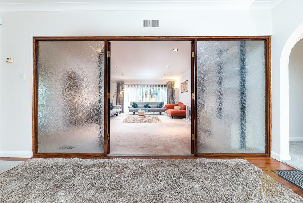 29 Claremont Avenue28.jpg