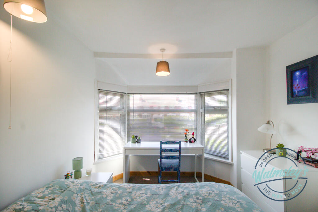 Bay window to 1st floor front double bedroom