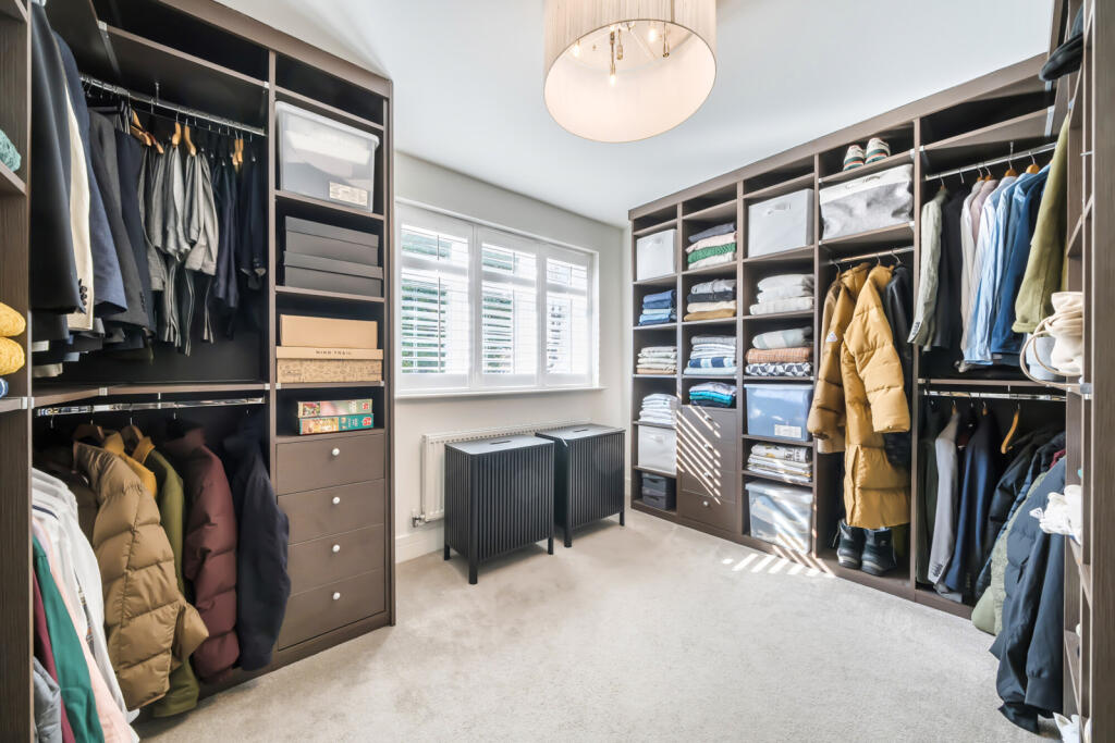 Walk In Wardrobe