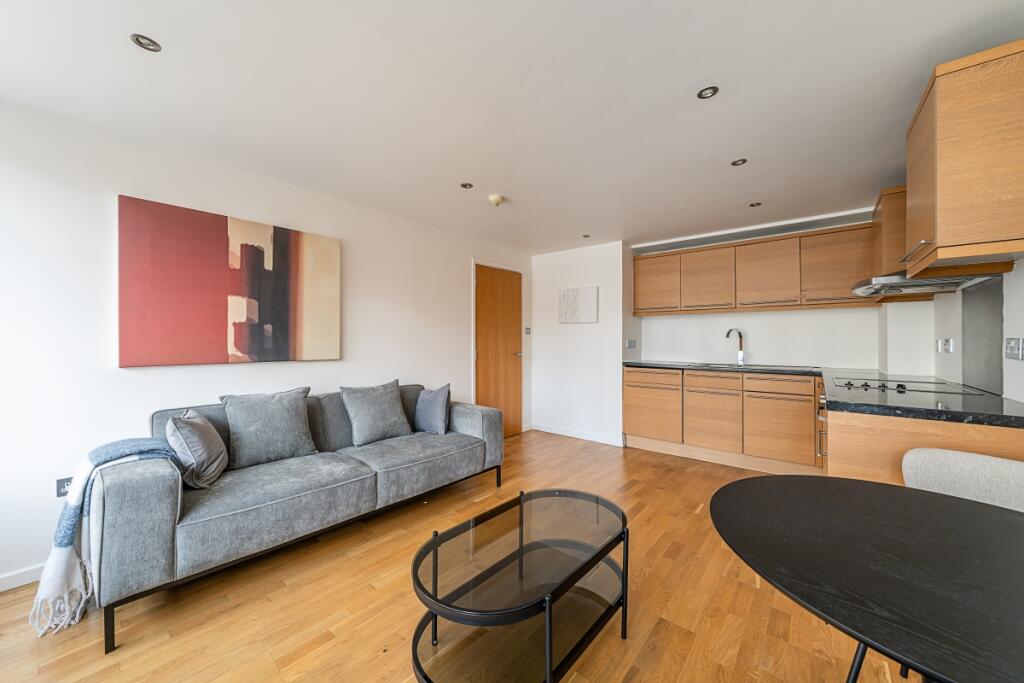 Flat-2-Millbank-C...