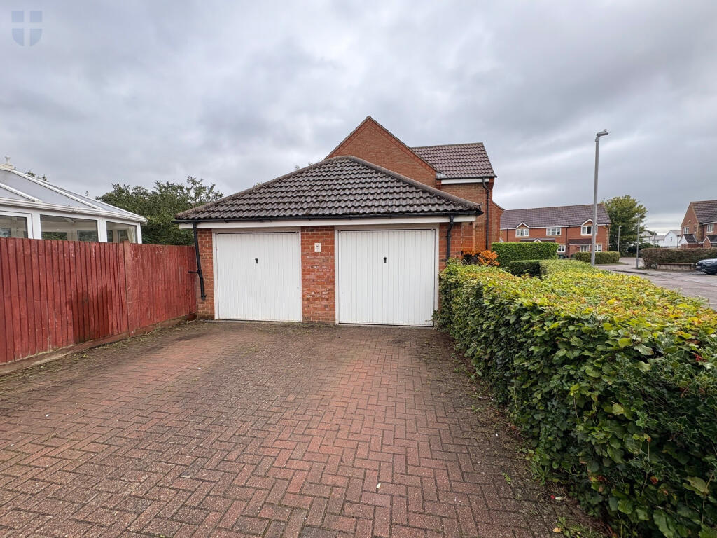 1 Hinds way Garage Shot