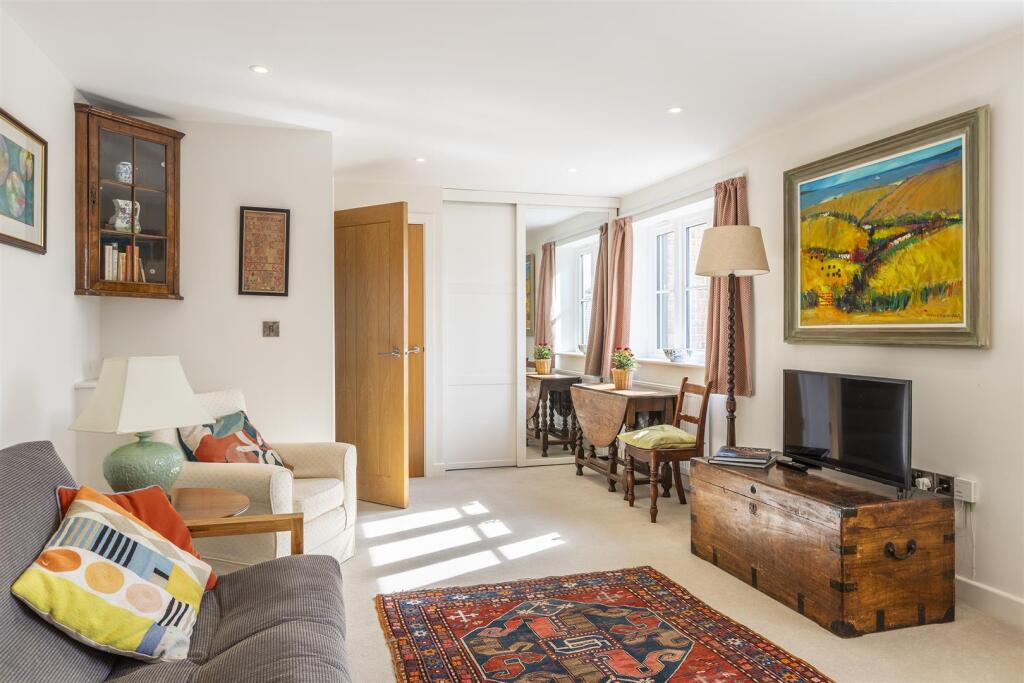 4 Chambers Warf-50 copy.jpg