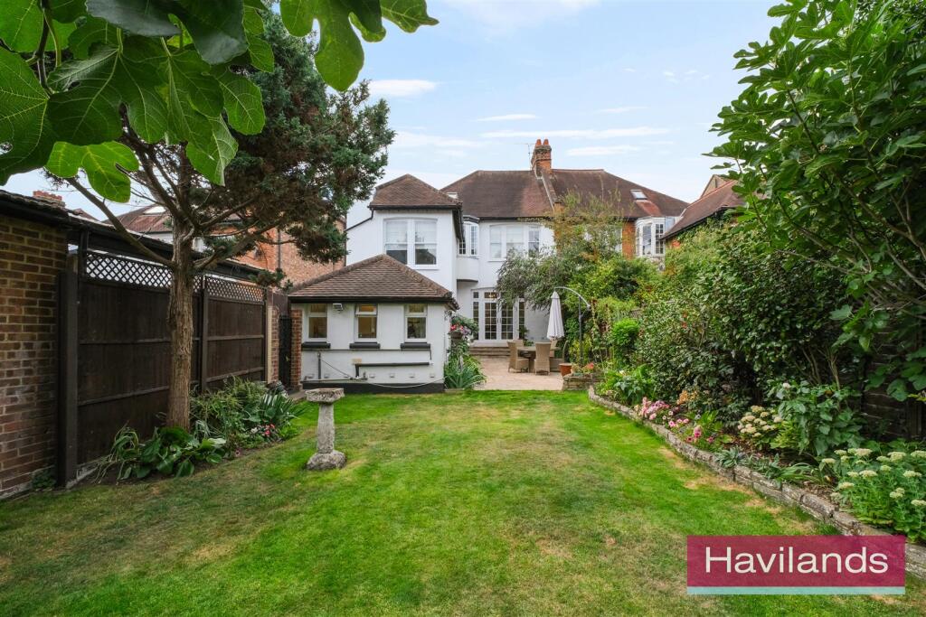 Elm Park Road-23.jpg