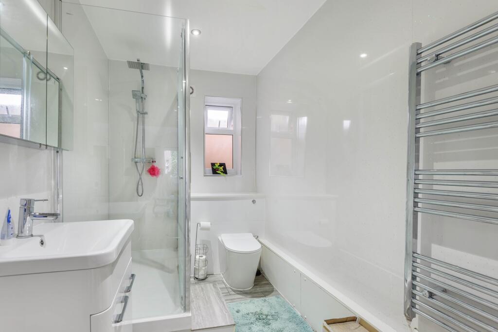 Shower Room in Annex