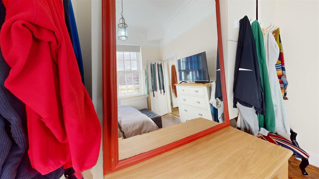 1-Badby-Road-West-Daventry--Bedroom 3.jpg