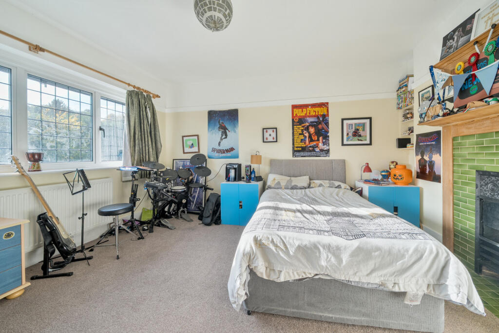 1362955-8-68e5470...