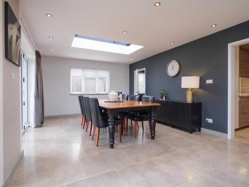 50a Stanton St Quintin-36.jpg