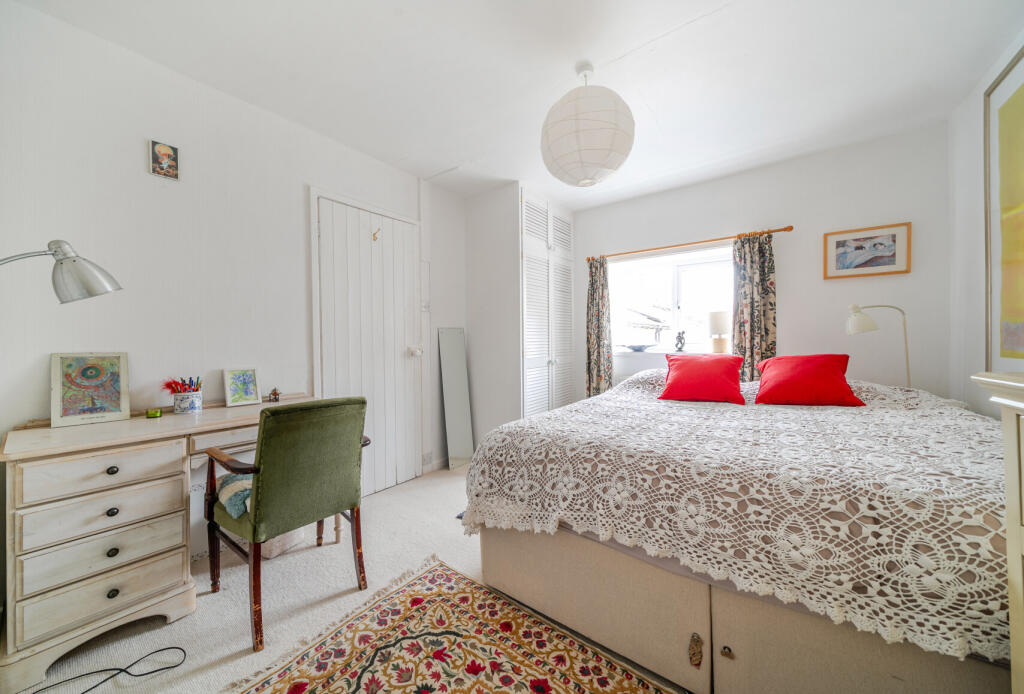 1327780-8-689cab4...