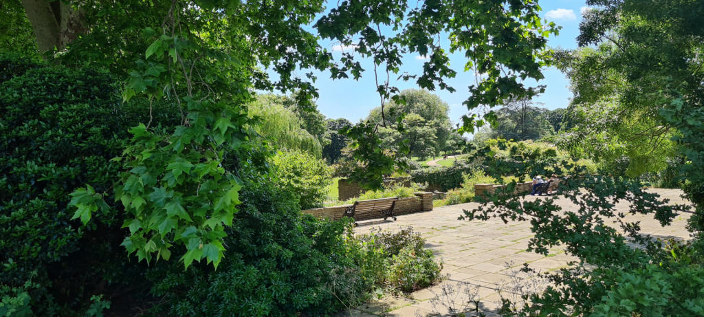 GLADSTONE PARK