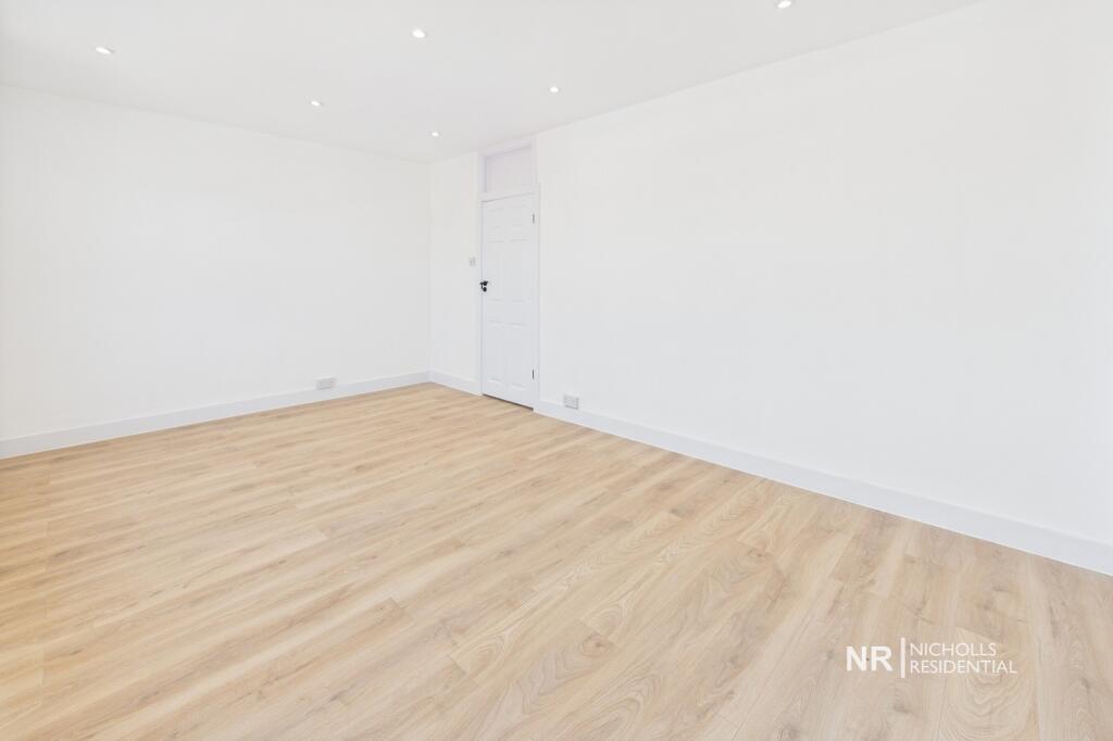 Bedroom 1 Extra Photo 2