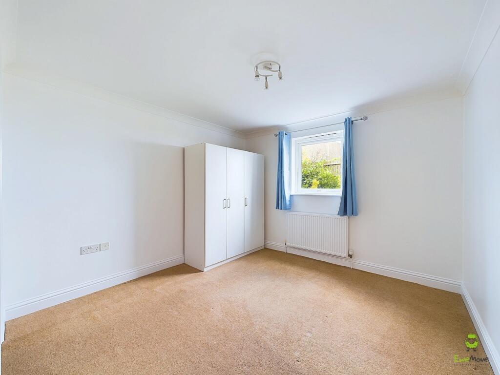 CAM04399G0-PR0030-STILL002