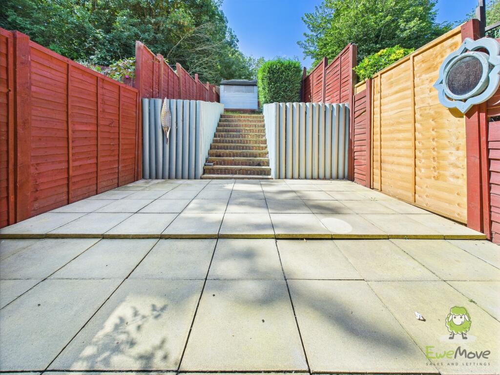 CAM01543G0-PR0147-STILL014