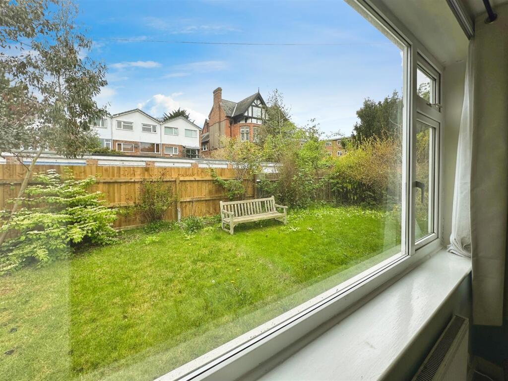 66d2c481-B-40D2-888B-9326BD1DCBD1-5195-000002449F1