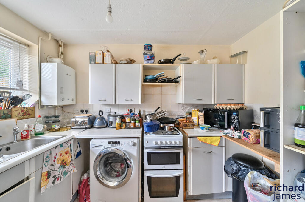 dabaf8007ba74de48e0b8a91d9085d59