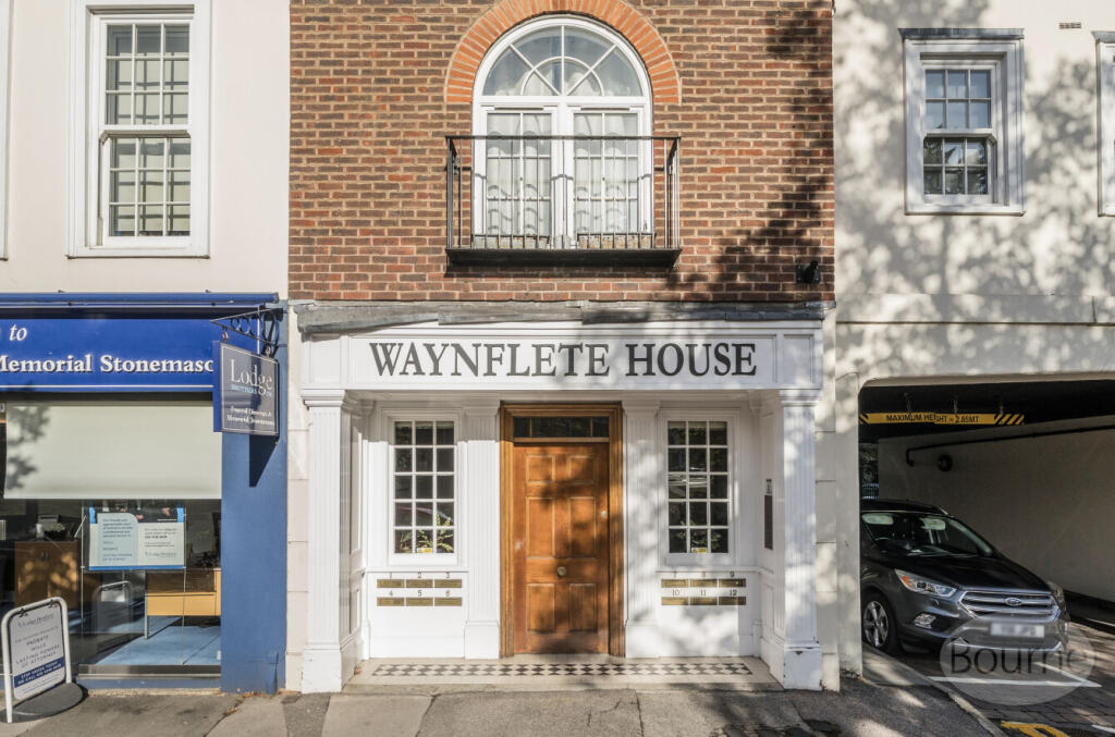 01d63892-93b0-47a...