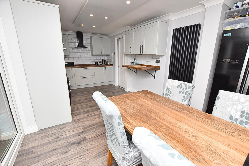 Untitled design - 2025-02-27T135236.339.png