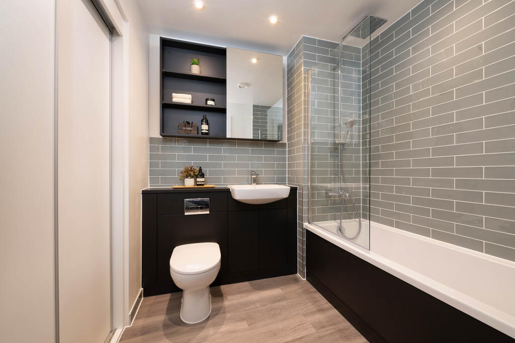 Flat 3 Web Res_034.jpg