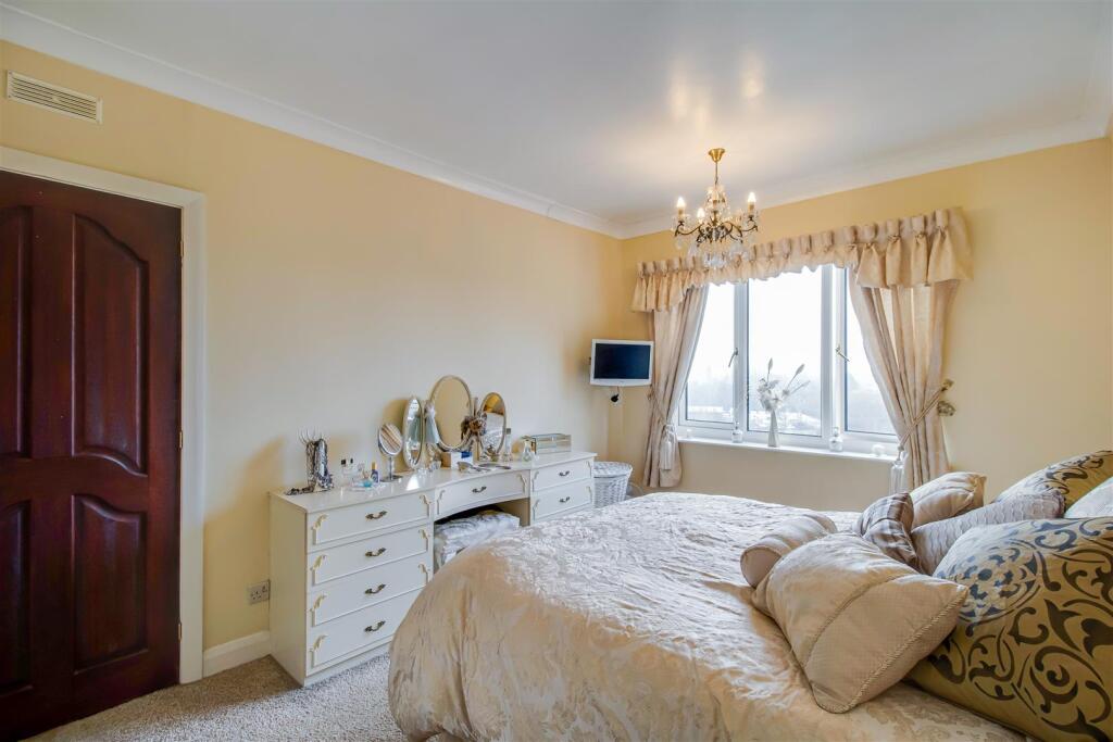 Bed 1