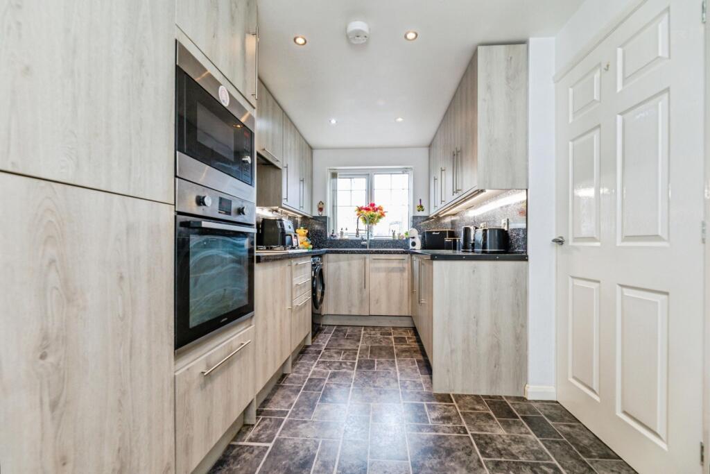 pbox-kitchen-332083.jpg