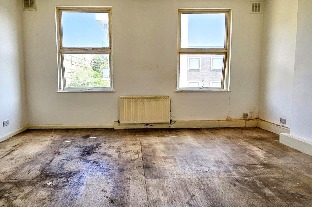 Flat C, 75 Malvern Road, London NW6 5PU