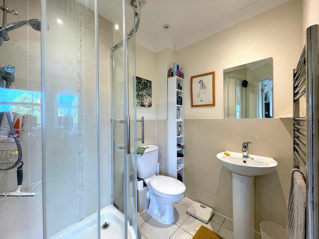 En-Suite (1)