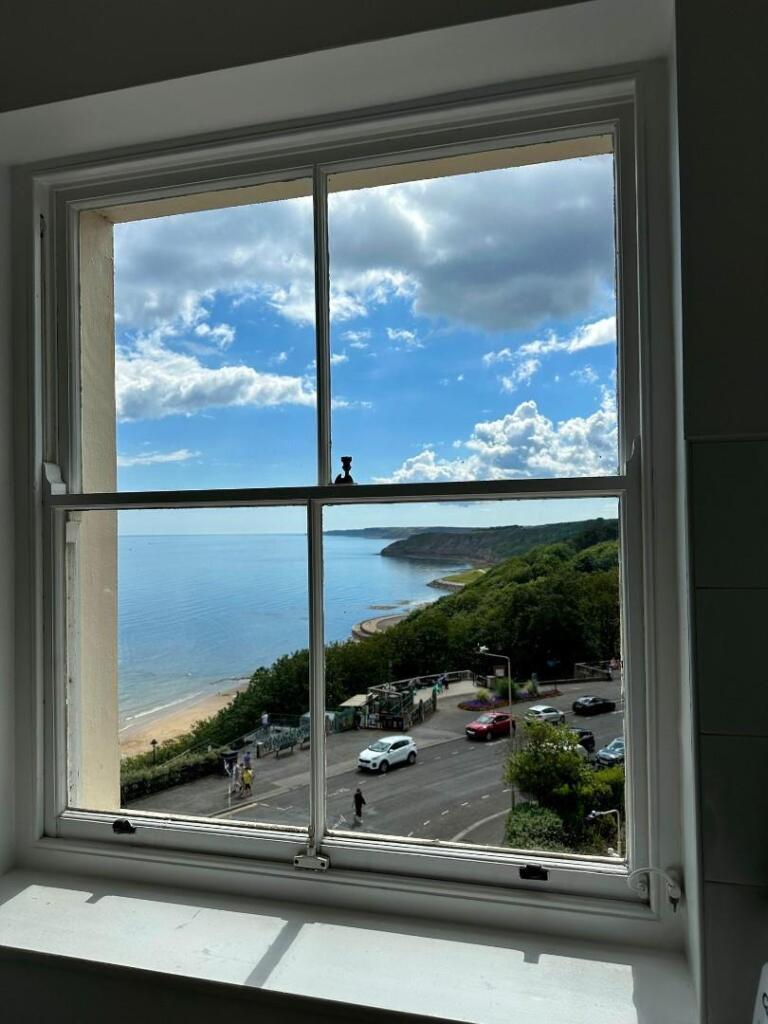 view2.jpg