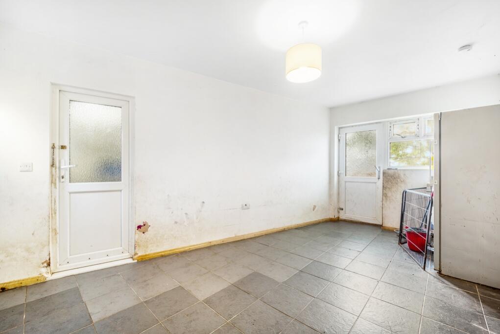 98 Station Road (Surfleet)-15