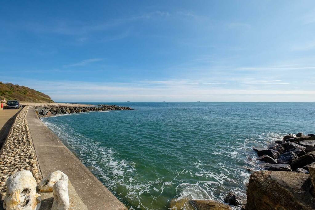 Bonchurch Beach