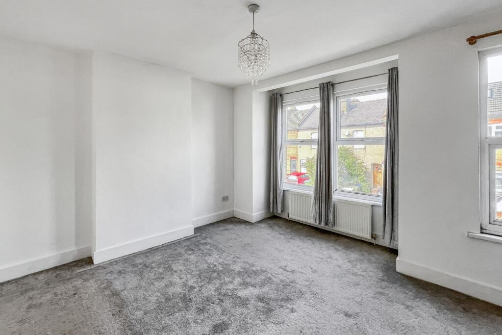 6 Orchard Villas, Cray Road, Sidcup, Kent, DA14 5DJ