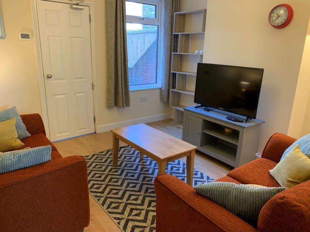 Shared Lounge