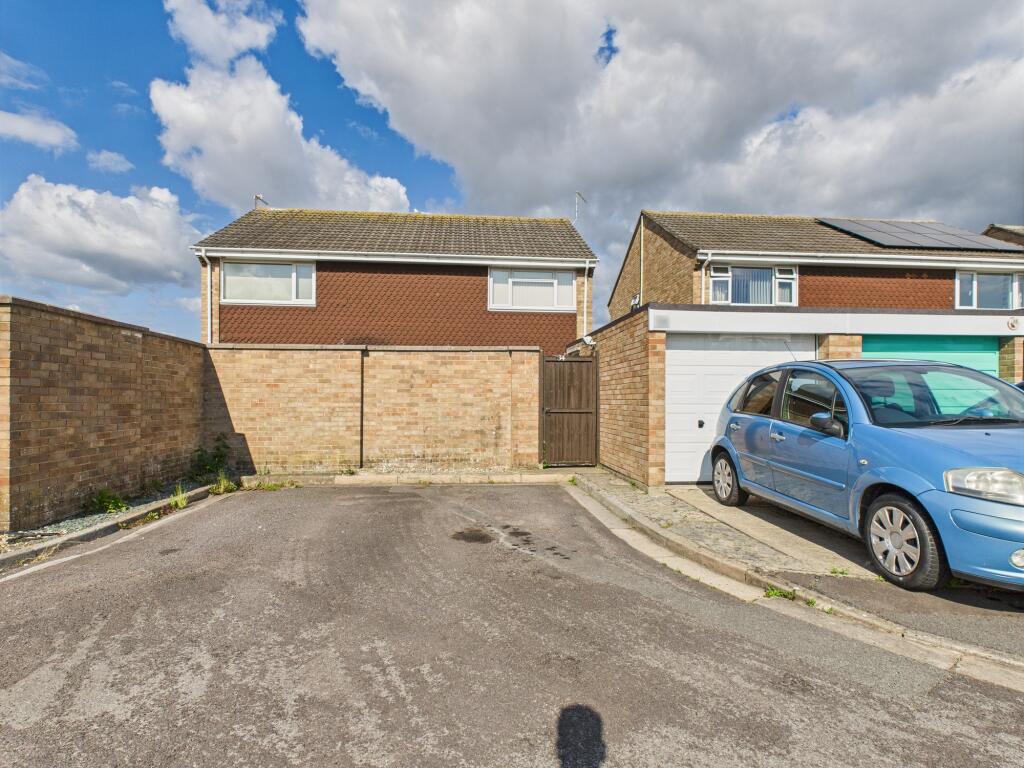 Garage &amp; Parking